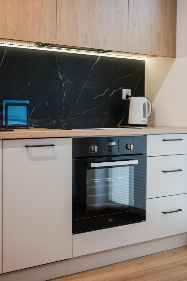 Tauron Arena Apartment With Garage - Krakow Lema エクステリア 写真