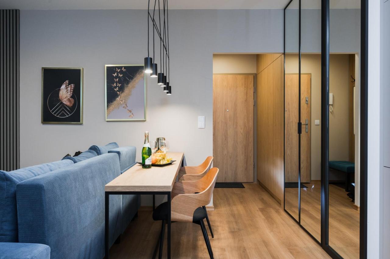 Tauron Arena Apartment With Garage - Krakow Lema エクステリア 写真
