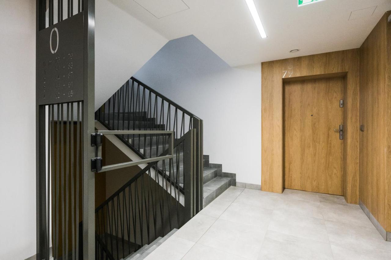 Tauron Arena Apartment With Garage - Krakow Lema エクステリア 写真