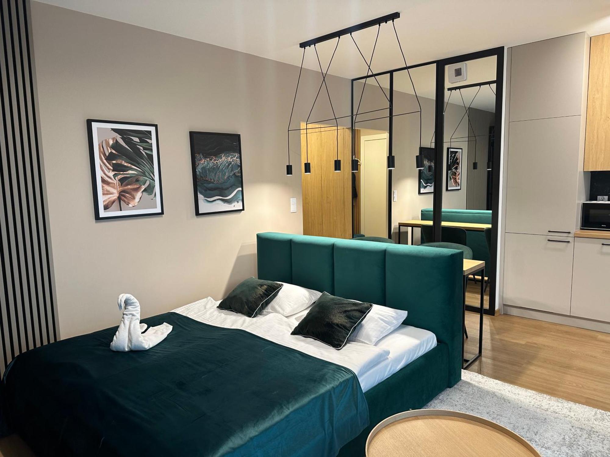 Tauron Arena Apartment With Garage - Krakow Lema エクステリア 写真