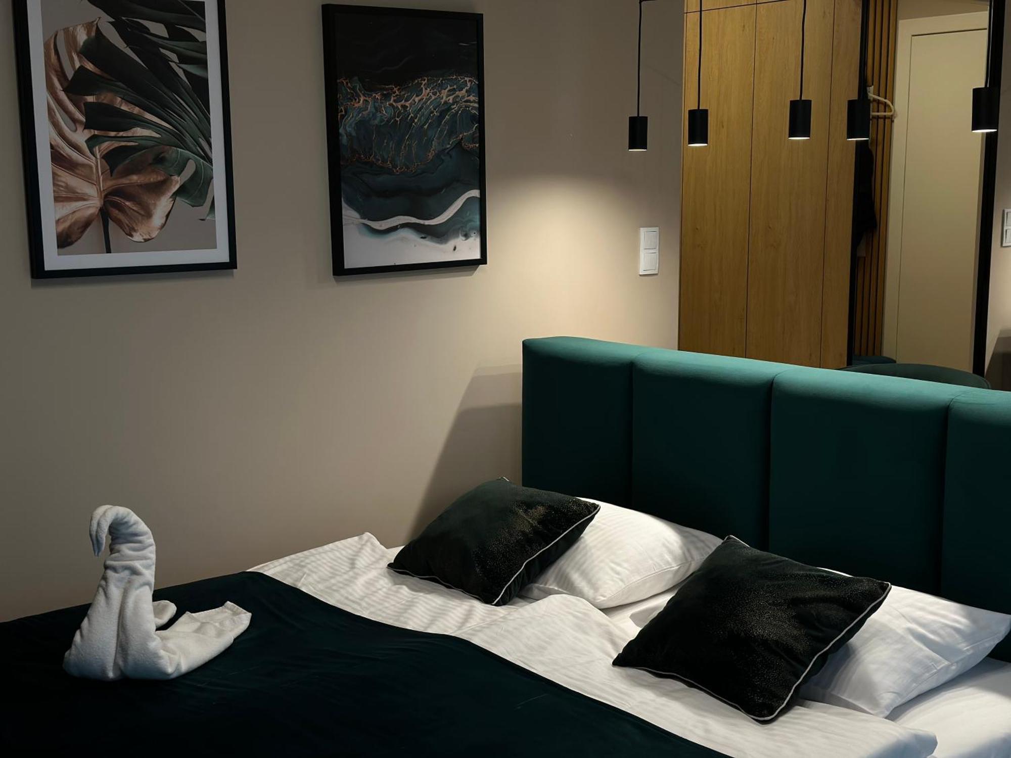 Tauron Arena Apartment With Garage - Krakow Lema エクステリア 写真
