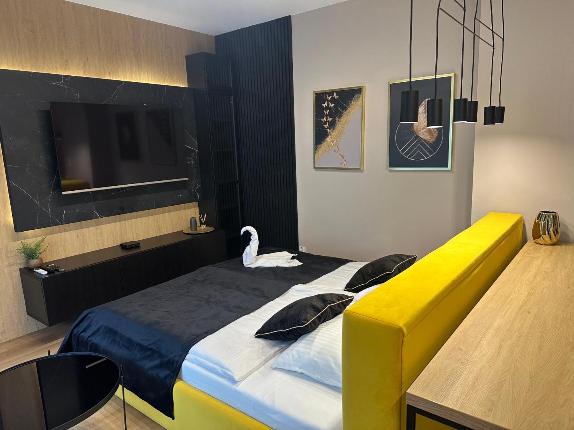 Tauron Arena Apartment With Garage - Krakow Lema エクステリア 写真